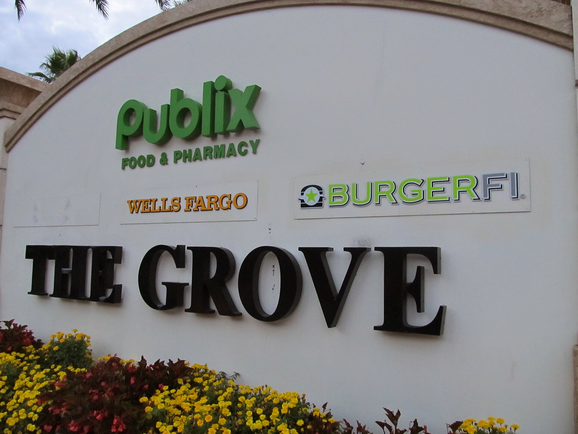 The Grove Shopping Plaza in Windermere